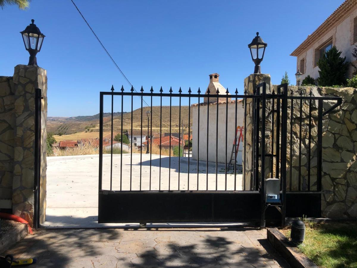 Casa Rural El Castillo De Ciruelas Exterior photo
